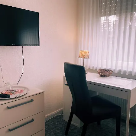 Гостевой дом Gaestehaus Kehne Хорн-Бад-Майнберг